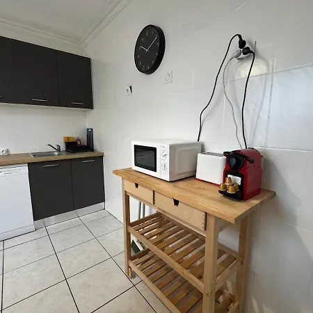 Stadium Grand Qg-ldlc Arena-eurexpo-parking Apartamento *